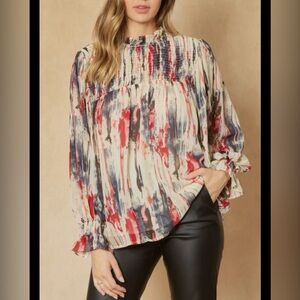 Entro abstract bubble sleeve smocking blouse L
